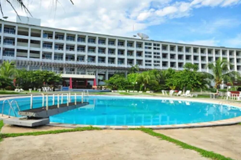 Barrudada Tropical Hotel Santarém Esterno foto