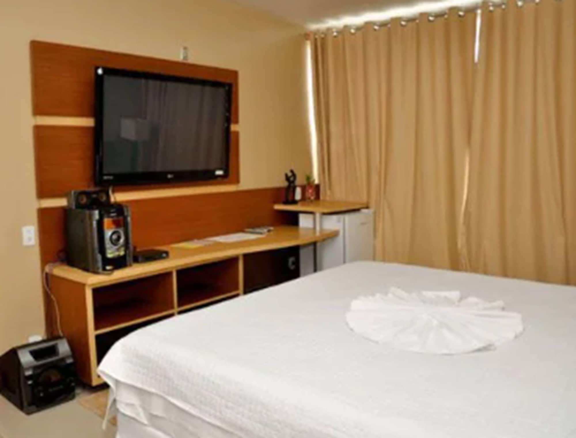 Barrudada Tropical Hotel Santarém Esterno foto